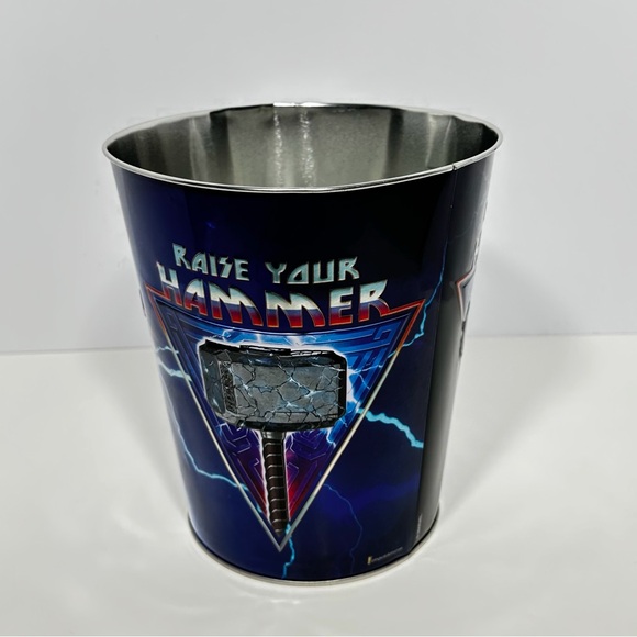 Thor: Love and Thunder Movie Theatre Exclusive Metal Popcorn Bucket - Picture 4 of 6